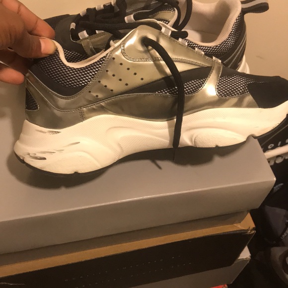 Diors Men Shoes - Picture 2 of 4